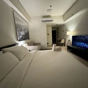 81 Newport Blvd Cluster 4 Unit B 3rd Flr By Rechelle Nunag Pasay