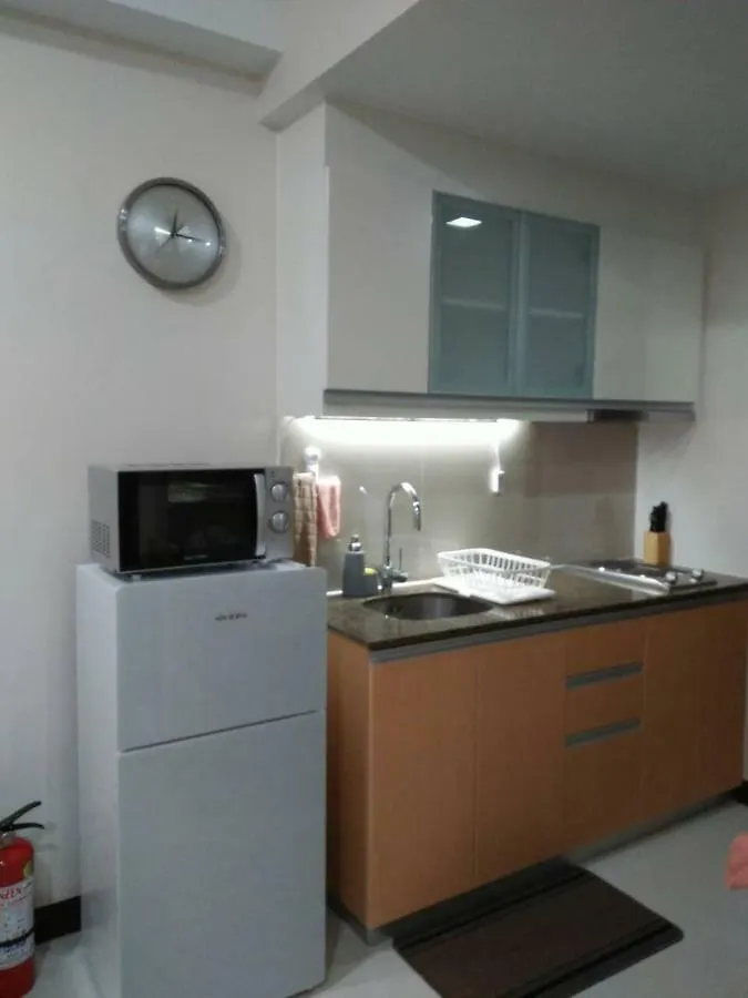 101 Newport Blvd Condotel Manila Apartment